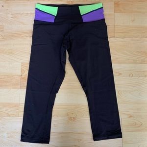 Lululemon Wunder Under Crop Legging Size 6